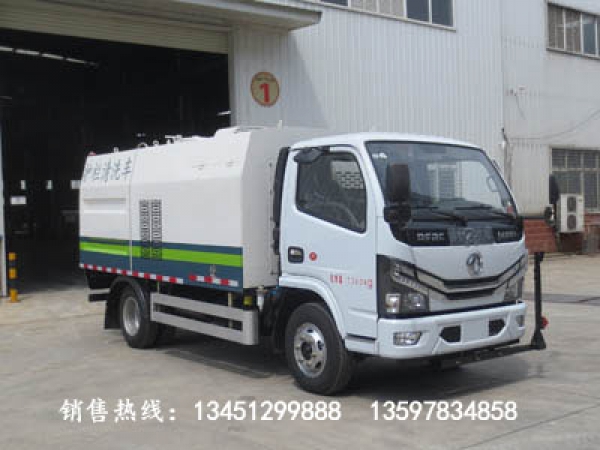 東風小霸王護欄清洗車(國六)